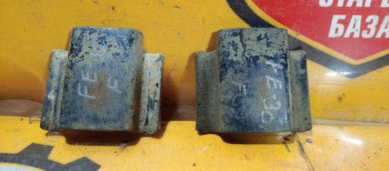 Чашка рессоры передняя MITSUBISHI FUSO CANTER 1991