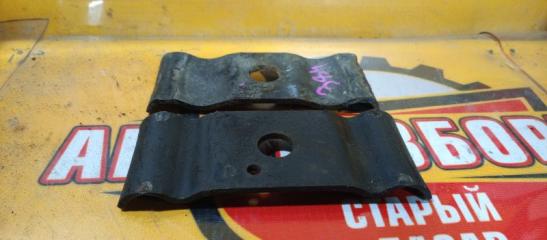 Чашка рессоры ISUZU ELF 1996
