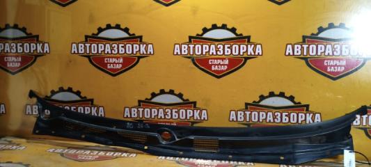Решетка дворников (Жабо) NISSAN BLUEBIRD 1995 контрактная Решетка дворников (Жабо) NISSAN BLUEBIRD 1995