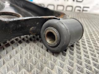 Рычаг передний правый Caliber