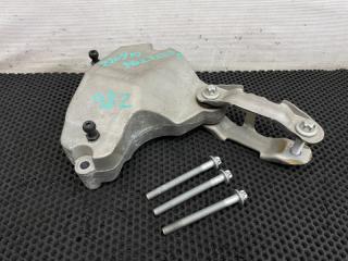 Кронштейн двигателя Mercedes-Benz B-Class 2013