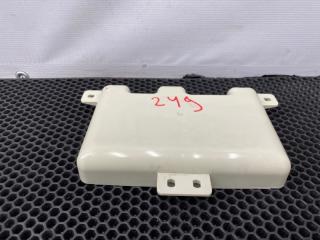 Усилитель антенны задний правый BMW 6-Series 2008 контрактная Усилитель антенны задний правый BMW 6-Series 2008