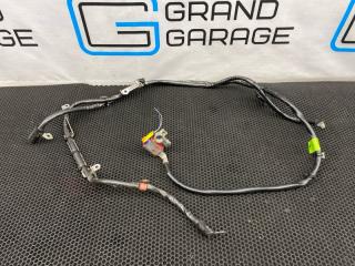 Клемма АКБ Mercedes-Benz CLS-Class 2011