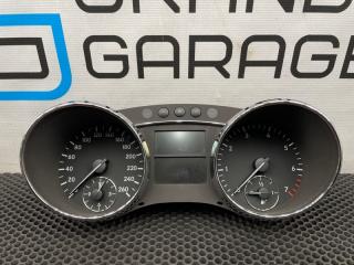 Панель приборов Mercedes-Benz R-Class 2008