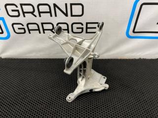 Кронштейн Mercedes-Benz C-Class 2016