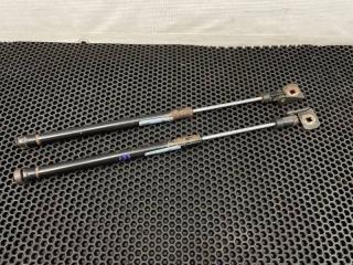 Амортизаторы багажника задние Jeep Grand Cherokee 3 2006