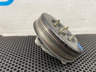 Шкив помпы Mitsubishi Pajero 2002