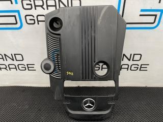 Крышка двигателя Mercedes-Benz C-Class 2012