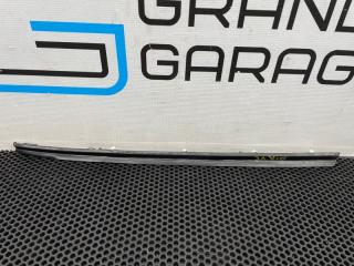 Уплотнитель двери задний левый Mercedes-Benz CLS-Class 2005