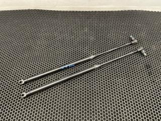 Амортизаторы багажника Jeep Grand Cherokee 2012