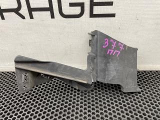 Кронштейн бампера передний правый Mercedes-Benz C-Class 2011