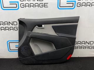 Запчасть обшивка двери передняя правая Kia Sportage 2015