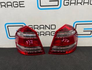 Задние фонари Mercedes-Benz GL-Class 2006