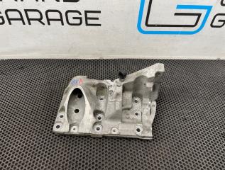 Кронштейн двигателя левый Porsche Cayenne 2008