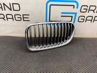 Решетка радиатора передняя левая BMW 5-Series 2011 контрактная Решетка радиатора передняя левая BMW 5-Series 2011