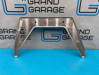 Балка передняя передняя Porsche Panamera 2010