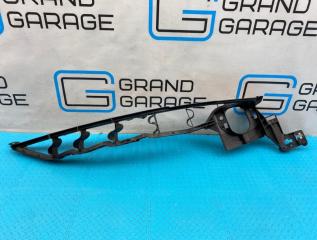 Кронштейн крыла передний правый BMW X5 2009