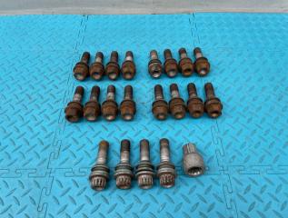 Болты колесные Audi Q7 2006