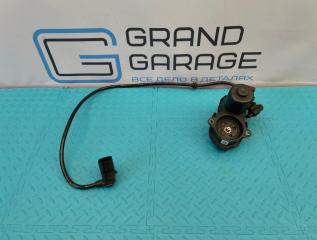 Моторчик ручника задний правый Mercedes-Benz A-Class 2012