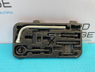 Набор инструментов Audi A6 2013