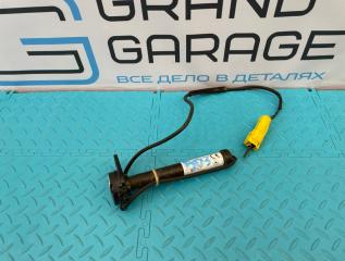 Пиропатрон капота Mercedes-Benz A-Class 2012