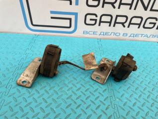 Кронштейн глушителя BMW X3 2011