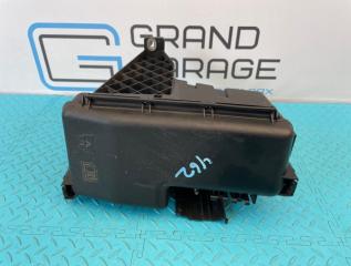 Корпус блока предохранителей Volvo XC90 2009