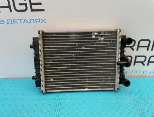 Радиатор дополнительный левый Audi A8 2012