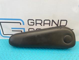 Подлокотник задний левый Cadillac Escalade III 2007 контрактная Подлокотник задний левый Cadillac Escalade III 2007