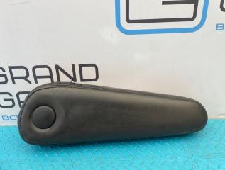 Подлокотник задний правый Cadillac Escalade III 2007 контрактная Подлокотник задний правый Cadillac Escalade III 2007