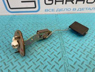 Датчик уровня топлива Mitsubishi Pajero 2004