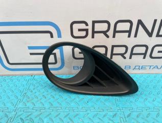 Решетка в бампер передняя правая Infiniti FX35 2010