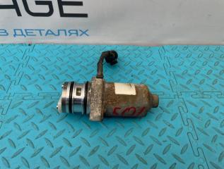 Насос масляный Volvo XC90 2009