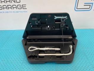 Набор инструментов Audi A8 2005