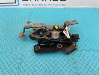 Петли капота левые Cadillac CTS 2009 контрактная Петли капота левые Cadillac CTS 2009