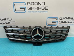 Решетка радиатора Mercedes-Benz ML-Class 2012 контрактная Решетка радиатора Mercedes-Benz ML-Class 2012