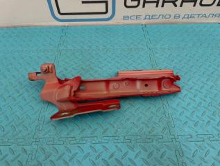 Петля капота правая Volvo V40 2013