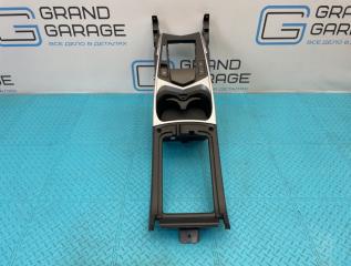 Центральная консоль Cadillac SRX II 2011