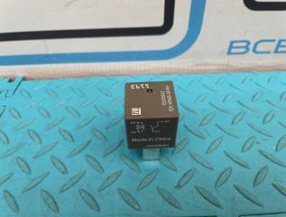 Реле Cadillac SRX II 2011