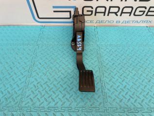 Педаль газа Volvo V40 2013