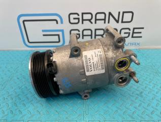 Компрессор кондиционера Volvo V40 2013
