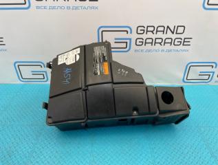 Корпус блока предохранителей Mercedes-Benz ML-Class 2002