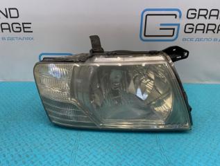 Фара правая Mitsubishi Pajero 2002