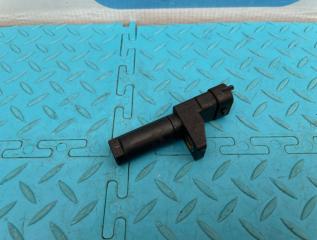 Датчик коленвала Mercedes-Benz V-Class 2010