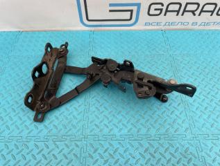 Петля капота правая Mercedes-Benz S-Class 2013