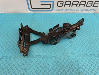 Петля капота левая Mercedes-Benz S-Class 2013