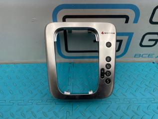 Накладка салона Volkswagen Tiguan 2010