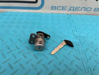 Личинка замка Jeep Grand Cherokee 2013