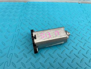 Моторчик сидения передний Mercedes-Benz E-Class 2012