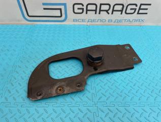 Панель (телевизор) передний правый Hummer H2 2005